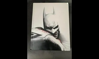 Batman: Arkham City [Limited Edition Hardcover]