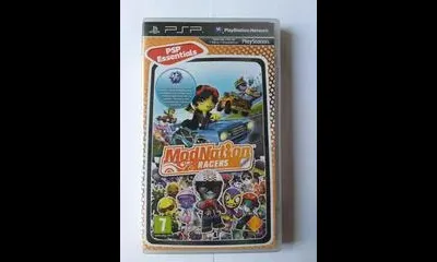 ModNation Racers [PSP Essentials]