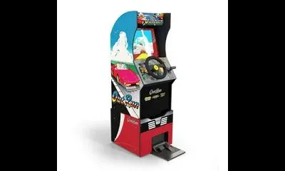 OutRun Arcade1Up